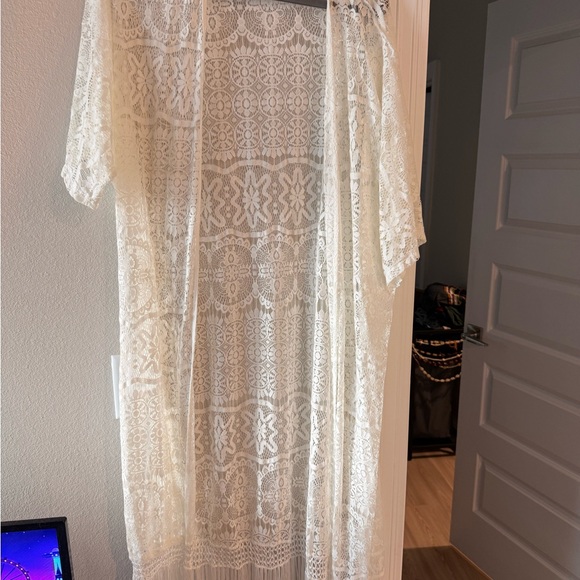 White Lace Kimono Cardigan - Picture 4 of 4